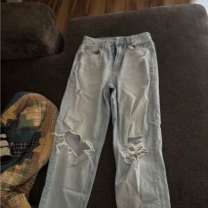 American Eagle Outfitters Light Blue Distressed Boyfriend Jeans